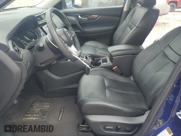 2018 Nissan Rogue SV z VIN 5N1AT2MV8JC852721, wystawiony jako Copart lot #58755385 z przebiegiem 69 454 mil mil oraz Szkoda całkowita • Salvage title. Historia ofert i sprzedaży dostępna na DreamBid. Obrazek 7.