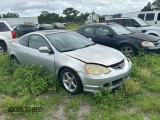 2004 Acura RSX z VIN JH4DC54874S003217, wystawiony jako Copart lot #59939115 z przebiegiem 133 903 mil mil oraz Tytuł czysty. Historia ofert i sprzedaży dostępna na DreamBid. Obrazek 1.