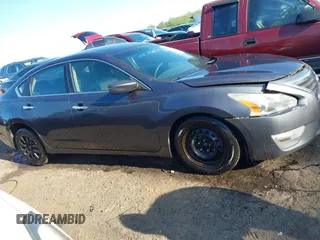 2013 Nissan Altima SV with VIN 1N4AL3AP6DC199929, listed as a IAAI auction lot 42019830 with 187,392 mi miles and . Bid and sale history available at carsss.com. Image 13.