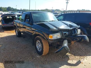 2011 Ford Ranger XLT with VIN 1FTLR4FE5BPA16802, listed as a IAAI auction lot 40502397 with 125,278 mi miles. Bid and sale history available at carsss.com. Image 1.