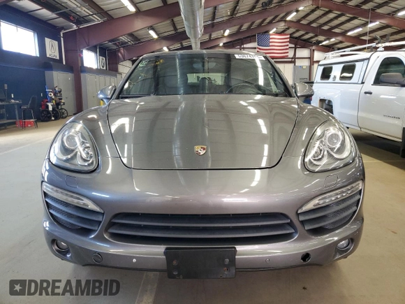 2012 Porsche Cayenne S с VIN WP1AB2A21CLA47534, выставлен на аукционе Copart как лот 53674765 с пробегом 186 417 миль миль и Чистый • Clean title. История ставок и продаж доступна на DreamBid. Изображение 5.