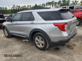 2022 Ford Explorer XLT with VIN 1FMSK7DH3NGB75784, listed as a Copart auction lot 55947905 with 32,622 mi miles and Clean title. Bid and sale history available at DreamBid. Image 2.