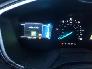 2019 Ford Fusion Hybrid SE with VIN 3FA6P0LU0KR252957, listed as a Copart auction lot 38459553 with 62,947 mi miles. Bid and sale history available at carsss.com. Image 9.