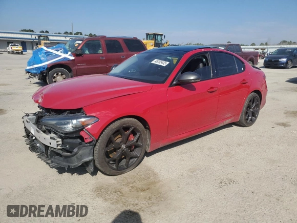 2019 Alfa Romeo Giulia z VIN ZARFAMANXK7622890, wystawiony jako Copart lot #46255435 z przebiegiem 86 630 mil mil oraz Szkody całkowita. Historia ofert i sprzedaży dostępna na DreamBid. Obrazek 1.