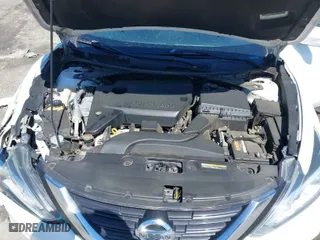 2018 Nissan Altima 2.5 SR with VIN 1N4AL3AP3JC134886, listed as a IAAI auction lot 41806510 with 171,653 mi miles. Bid and sale history available at carsss.com. Image 10.