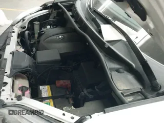 2018 Toyota Sienna LE Auto Access Seat with VIN 5TDKZ3DC3JS933846, listed as a IAAI auction lot 43110385 with 116,796 mi miles and . Bid and sale history available at DreamBid. Image 20.