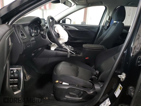 2018 Mazda CX-9 Sport z VIN JM3TCBBY3J0212998, wystawiony jako Copart lot #46497145 z przebiegiem 119 784 mil mil oraz Szkoda całkowita • Salvage title. Historia ofert i sprzedaży dostępna na DreamBid. Obrazek 7.