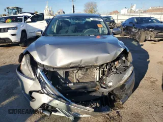 2014 Nissan Sentra SV z VIN 3N1AB7AP2EY253209, wystawiony jako Copart lot #79761494 z przebiegiem Nie podano mil oraz Szkoda całkowita • Salvage title. Historia ofert i sprzedaży dostępna na DreamBid. Obrazek 5.