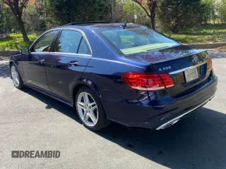 2014 Mercedes-Benz E-Class E 350 Luxury with VIN WDDHF8JB1EA850968, listed as a Copart auction lot 54574215 with 120,253 mi miles and Clean Title. Bid and sale history available at carsss.com. Image 3.