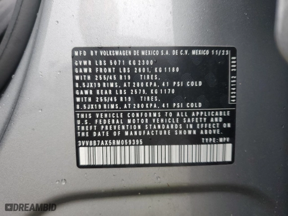 2024 Volkswagen Tiguan SE R-Line Black with VIN 3VV8B7AX5RM059395, listed as a Copart auction lot 47109115 with 5,652 mi miles and Salvage Title. Bid and sale history available at carsss.com. Image 15.