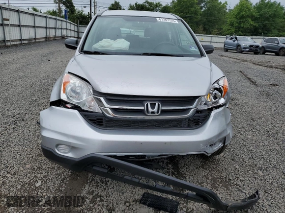 2011 Honda CR-V LX with VIN 5J6RE4H33BL006370, listed as a Copart auction lot 61247725 with 81,903 mi miles and Salvage title. Bid and sale history available at DreamBid. Image 5.