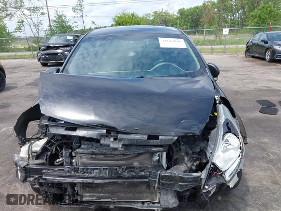2014 Kia Rio LX with VIN KNADM4A33E6335499, listed as a IAAI auction lot 42123085 with 148,146 mi miles and . Bid and sale history available at DreamBid. Image 12.