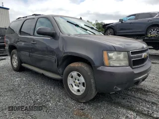 2010 Chevrolet Tahoe LT z VIN 1GNUKBE04AR119674, wystawiony jako Copart lot #58498755 z przebiegiem 226 149 mil mil oraz Czysty tytuł • Clean title. Historia ofert i sprzedaży dostępna na DreamBid. Obrazek 4.