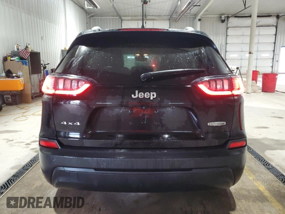 2019 Jeep Cherokee Altitude with VIN 1C4PJMLB1KD465818, listed as a Copart auction lot 57552705 with 191,300 mi miles and Salvage title. Bid and sale history available at DreamBid. Image 6.