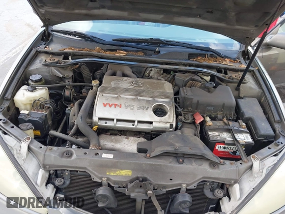 2004 Toyota Camry LE with VIN 4T1BF32K84U588764, listed as a IAAI auction lot 42126345 with 144,642 mi miles. Bid and sale history available at carsss.com. Image 10.
