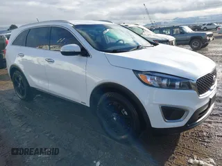 2017 Kia Sorento LX with VIN 5XYPGDA53HG191074, listed as a IAAI auction lot 41147295 with 107,134 mi miles and . Bid and sale history available at carsss.com. Image 1.