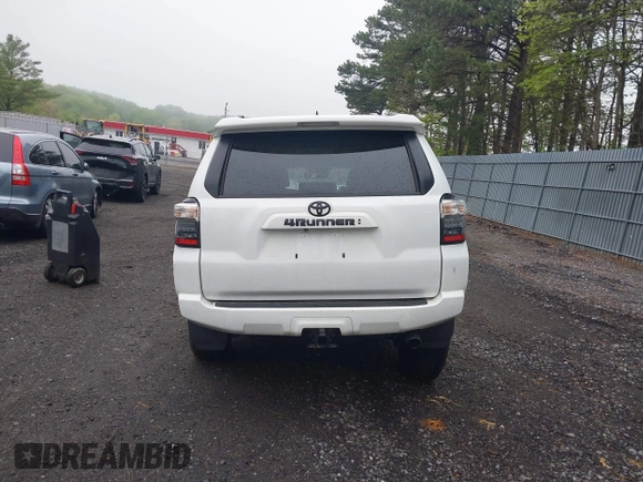 2024 Toyota 4Runner SR5 with VIN JTEMU5JR1R6307408, listed as a IAAI auction lot 42168575 with 8,012 mi miles and . Bid and sale history available at DreamBid. Image 16.