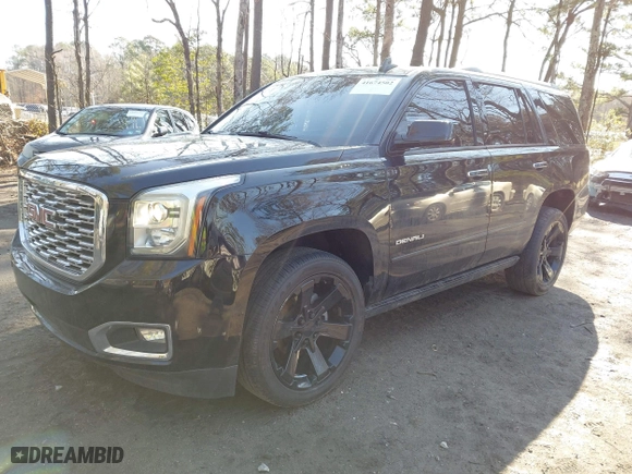 2018 GMC Yukon Denali with VIN 1GKS2CKJ8JR288331, listed as a IAAI auction lot 41674502 with 101,146 mi miles. Bid and sale history available at carsss.com. Image 17.