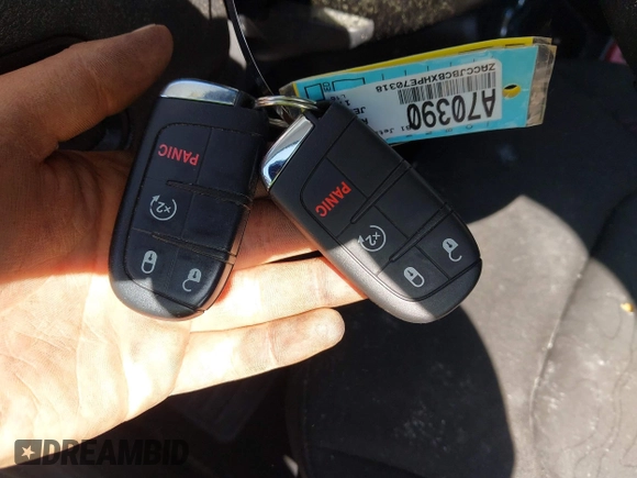2017 Jeep Renegade Deserthawk z VIN ZACCJBCBXHPE70318, wystawiony jako IAAI lot #41922391 z przebiegiem Nie podano mil oraz . Historia ofert i sprzedaży dostępna na DreamBid. Obrazek 11.
