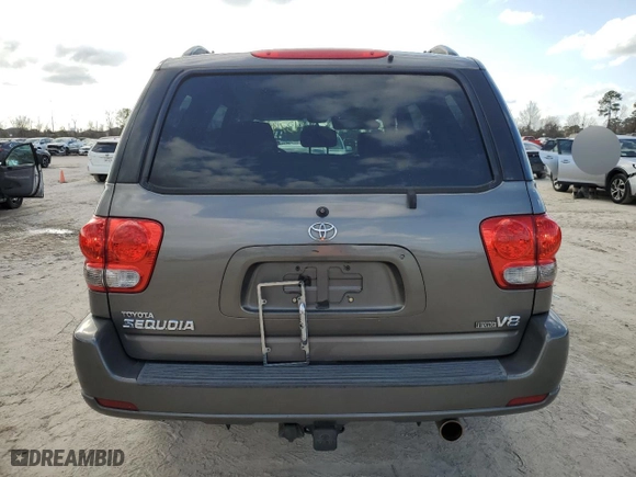 2006 Toyota Sequoia SR5 with VIN 5TDZT34A16S272775, listed as a Copart auction lot 43744605 with 170,914 mi miles and Salvage Title. Bid and sale history available at carsss.com. Image 6.