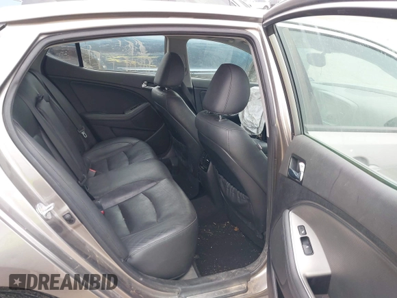 2014 Kia Optima SXL Turbo with VIN 5XXGR4A67EG336118, listed as a IAAI auction lot 41613725 with 121,671 mi miles and . Bid and sale history available at DreamBid. Image 8.