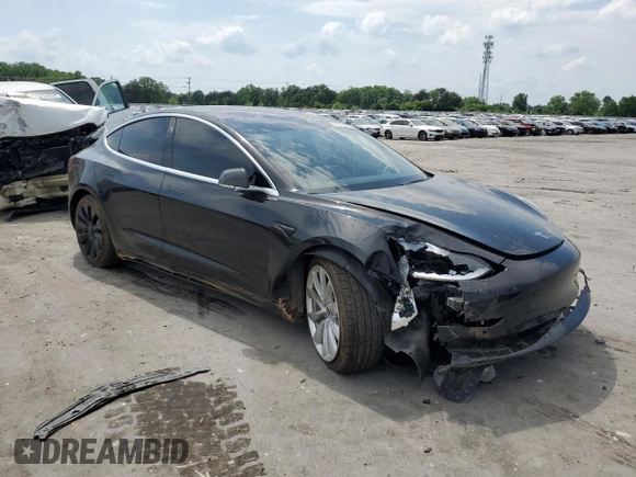 2018 Tesla Model 3 Long Range Battery z VIN 5YJ3E1EBXJF146293, wystawiony jako Copart lot #55349015 z przebiegiem 91 808 mil mil oraz Szkoda całkowita • Salvage title. Historia ofert i sprzedaży dostępna na DreamBid. Obrazek 4.