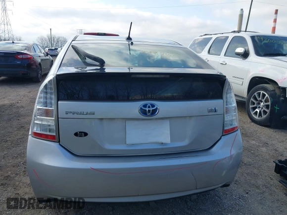 2011 Toyota Prius I with VIN JTDKN3DU9B0268301, listed as a IAAI auction lot 41983104 with 172,883 mi miles. Bid and sale history available at carsss.com. Image 17.