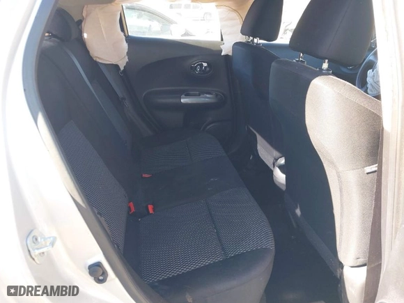 2016 Nissan Juke S with VIN JN8AF5MR1GT605294, listed as a IAAI auction lot 41402105 with 106,366 mi miles. Bid and sale history available at carsss.com. Image 8.