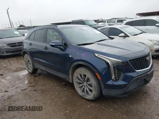2022 Cadillac XT4 FWD Sport with VIN 1GYFZER44NF151862, listed as a IAAI auction lot 41429850 with 9,854 mi miles. Bid and sale history available at carsss.com. Image 1.