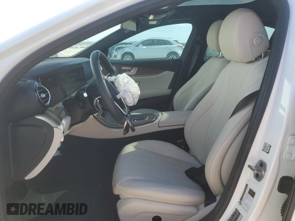 2023 Mercedes-Benz E-Class E 350 with VIN W1KZF8DB7PB176984, listed as a Copart auction lot 49237115 with 10,675 mi miles and Salvage Title. Bid and sale history available at carsss.com. Image 7.