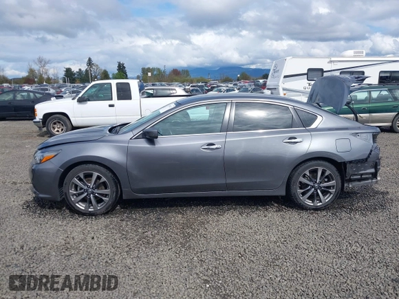 2016 Nissan Altima SR with VIN 1N4AL3AP2GC181013, listed as a IAAI auction lot 41896713 with 113,175 mi miles and . Bid and sale history available at carsss.com. Image 15.
