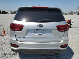 2020 Kia Sorento LX V6 with VIN 5XYPG4A56LG621267, listed as a Copart auction lot 52922345 with 101,289 mi miles and Salvage Title. Bid and sale history available at carsss.com. Image 6.