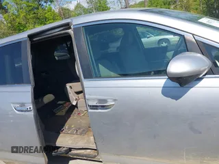 2014 Honda Odyssey EX with VIN 5FNRL5H44EB066739, listed as a IAAI auction lot 42073712 with Not Provided miles and . Bid and sale history available at carsss.com. Image 14.