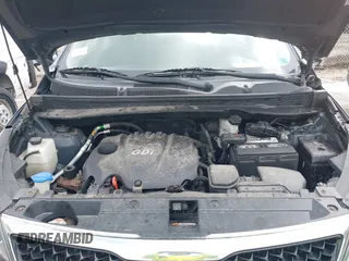 2014 Kia Sportage LX with VIN KNDPB3AC2E7647405, listed as a IAAI auction lot 42151049 with 102,724 mi miles and . Bid and sale history available at carsss.com. Image 10.