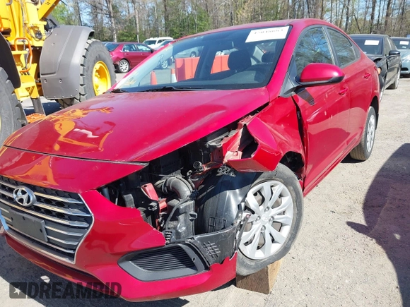 2019 Hyundai Accent SE with VIN 3KPC24A31KE077073, listed as a IAAI auction lot 42048683 with 107,428 mi miles. Bid and sale history available at carsss.com. Image 6.
