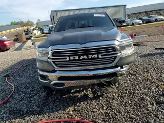 2019 Ram 1500 Laramie with VIN 1C6SRFDT3KN860915, listed as a Copart auction lot 85208584 with 118,902 mi miles and Salvage Title. Bid and sale history available at carsss.com. Image 13.