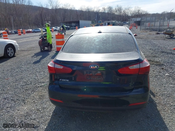 2014 Kia Forte LX with VIN KNAFK4A66E5179618, listed as a IAAI auction lot 41718330 with 115,052 mi miles. Bid and sale history available at carsss.com. Image 16.