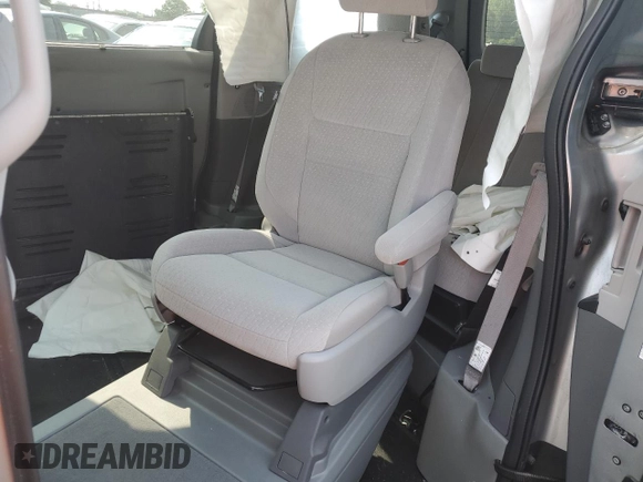 2020 Toyota Sienna LE Auto Access Seat с VIN 5TDKZ3DC8LS068472, выставлен на аукционе Copart как лот 58287195 с пробегом Не указан миль и Списание • Salvage title. История ставок и продаж доступна на DreamBid. Изображение 13.