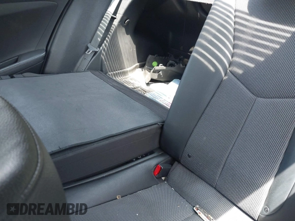 2013 Hyundai Veloster w/Gray Int with VIN KMHTC6AD5DU132237, listed as a IAAI auction lot 42268005 with 84,646 mi miles and . Bid and sale history available at DreamBid. Image 8.