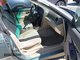 2002 Subaru Legacy Outback с VIN 4S3BH665527636124, выставлен на аукционе IAAI как лот 42677235 с пробегом 336 812 миль миль и . История ставок и продаж доступна на DreamBid. Изображение 5.