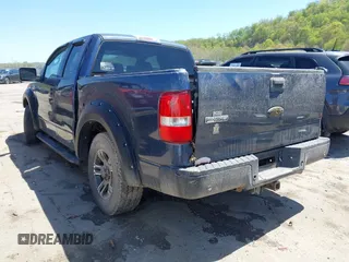 2006 Ford F-150 XLT with VIN 1FTPX14586FA70017, listed as a IAAI auction lot 42127525 with 100,555 mi miles. Bid and sale history available at carsss.com. Image 3.