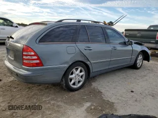 2004 Mercedes-Benz C 240 with VIN WDBRH61J44F512646, listed as a Copart auction lot 88919695 with Not provided miles and Salvage title. Bid and sale history available at DreamBid. Image 3.