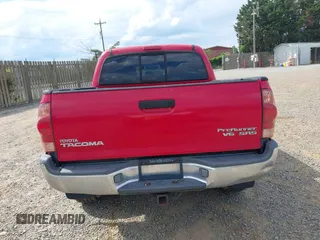 2006 Toyota Tacoma PreRunner z VIN 5TEJU62N26Z220964, wystawiony jako IAAI lot #42234492 z przebiegiem 224 659 mil mil oraz . Historia ofert i sprzedaży dostępna na DreamBid. Obrazek 16.
