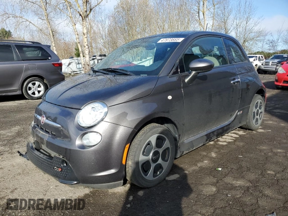2016 FIAT 500e with VIN 3C3CFFGE2GT113725, listed as a Copart auction lot 47973665 with 29,806 mi miles and Salvage title. Bid and sale history available at DreamBid. Image 1.