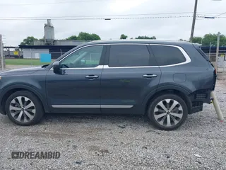 2022 Kia Telluride S with VIN 5XYP64HC0NG318575, listed as a IAAI auction lot 42607732 with 10,422 mi miles and . Bid and sale history available at DreamBid. Image 15.