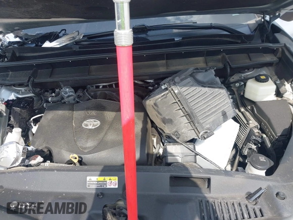 2021 Toyota Highlander L with VIN 5TDZZRAH3MS526003, listed as a IAAI auction lot 42617546 with Not provided miles and . Bid and sale history available at DreamBid. Image 10.