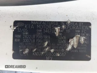 2006 Kia Sorento LX with VIN KNDJD733165595587, listed as a IAAI auction lot 40365177 with 206,234 mi miles and . Bid and sale history available at DreamBid. Image 9.