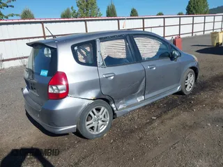2007 Honda Fit Sport with VIN JHMGD37657S055233, listed as a IAAI auction lot 42194843 with 190,715 mi miles and . Bid and sale history available at DreamBid. Image 4.