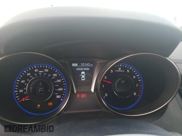 2015 Hyundai Genesis Coupe R-Spec with VIN KMHHU6KJ6FU126926, listed as a Copart auction lot 57085715 with 10,142 mi miles and Salvage title. Bid and sale history available at DreamBid. Image 9.