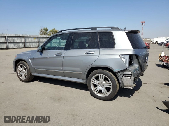 2015 Mercedes-Benz GLK 350 with VIN WDCGG5HB5FG439945, listed as a Copart auction lot 75044054 with 76,506 mi miles and Salvage Title. Bid and sale history available at DreamBid. Image 2.